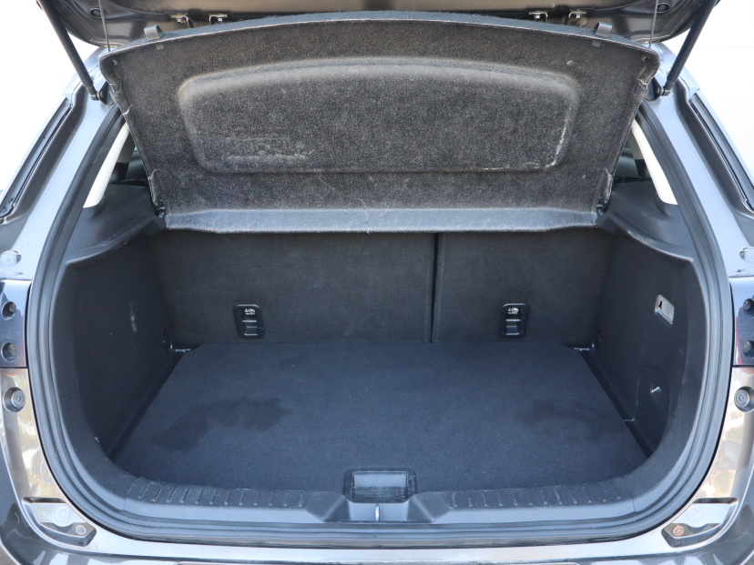 Mazda CX-3, 2016