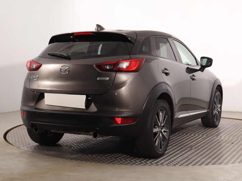 Mazda CX-3, 2016