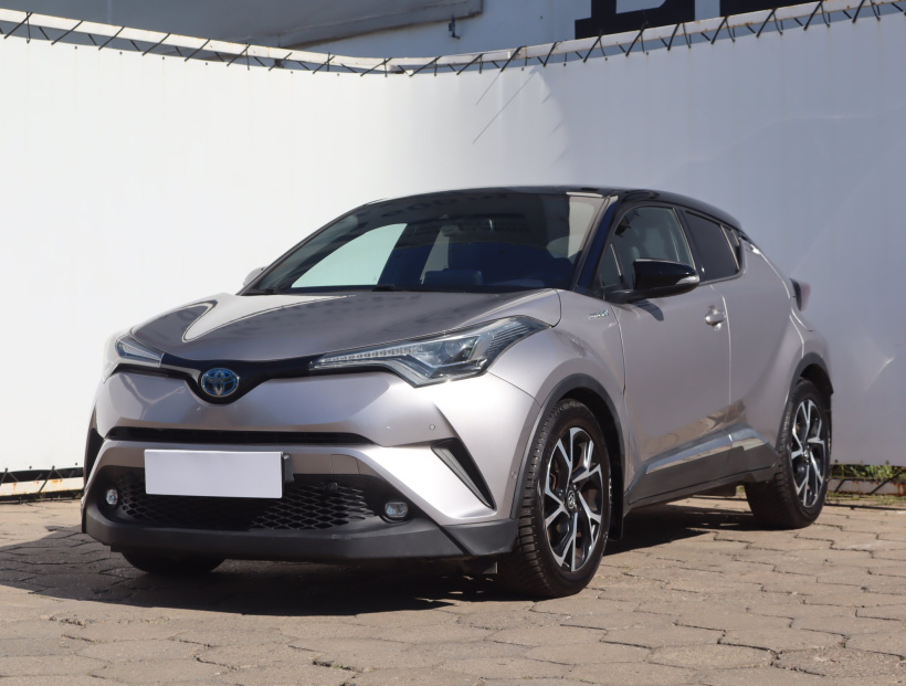 Toyota C-HR, 2018