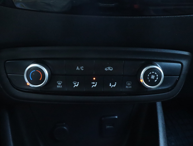 Opel Crossland, 2019