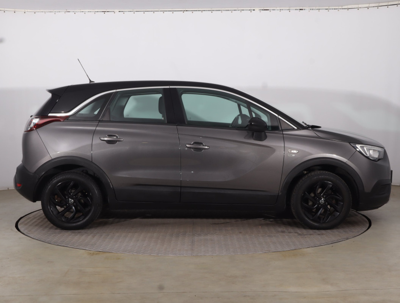 Opel Crossland, 2019