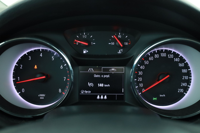 Opel Astra, 2018