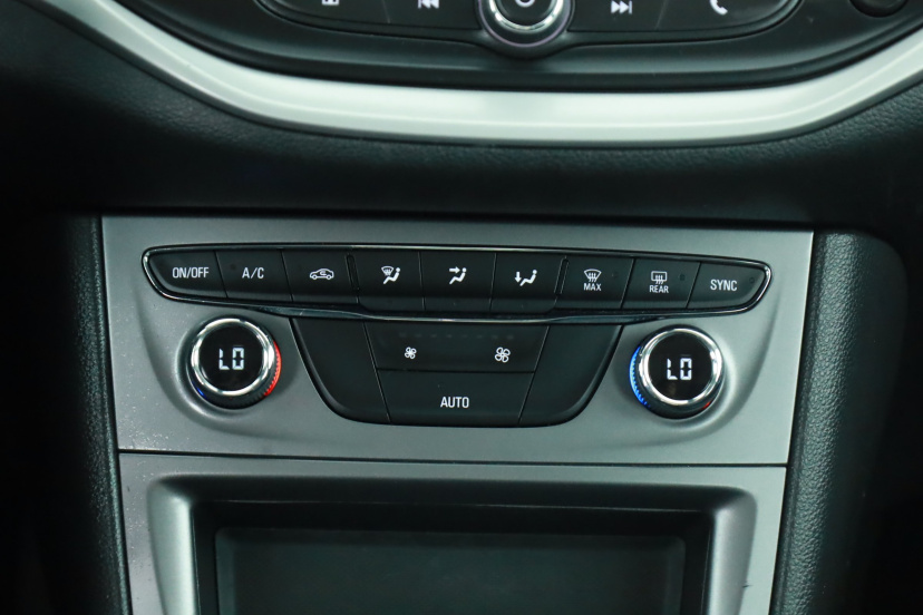Opel Astra, 2018
