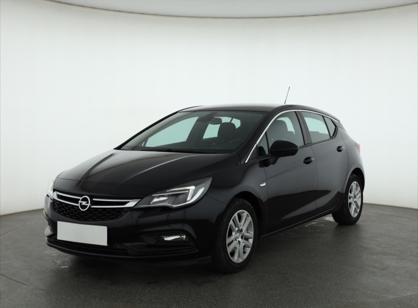 Opel Astra, 2018