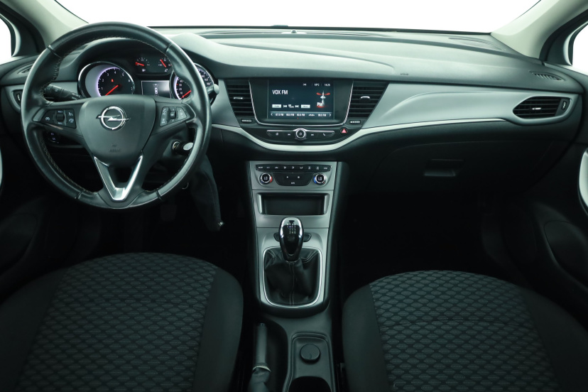 Opel Astra, 2018