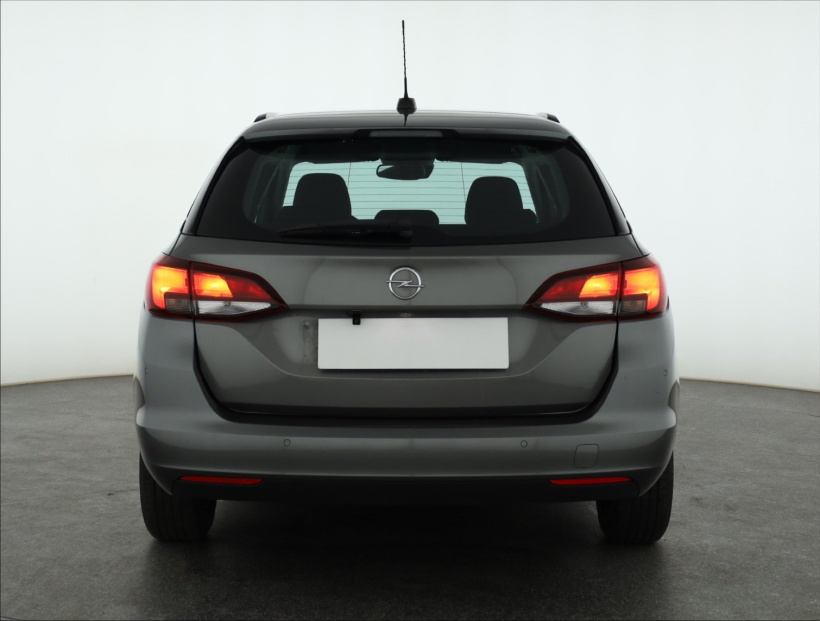 Opel Astra, 2020