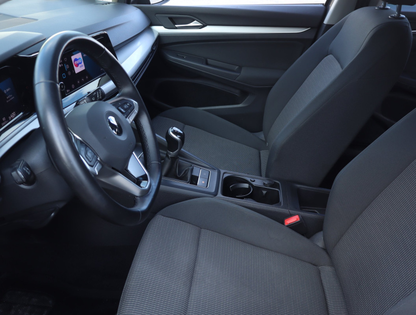 Volkswagen Golf, 2020