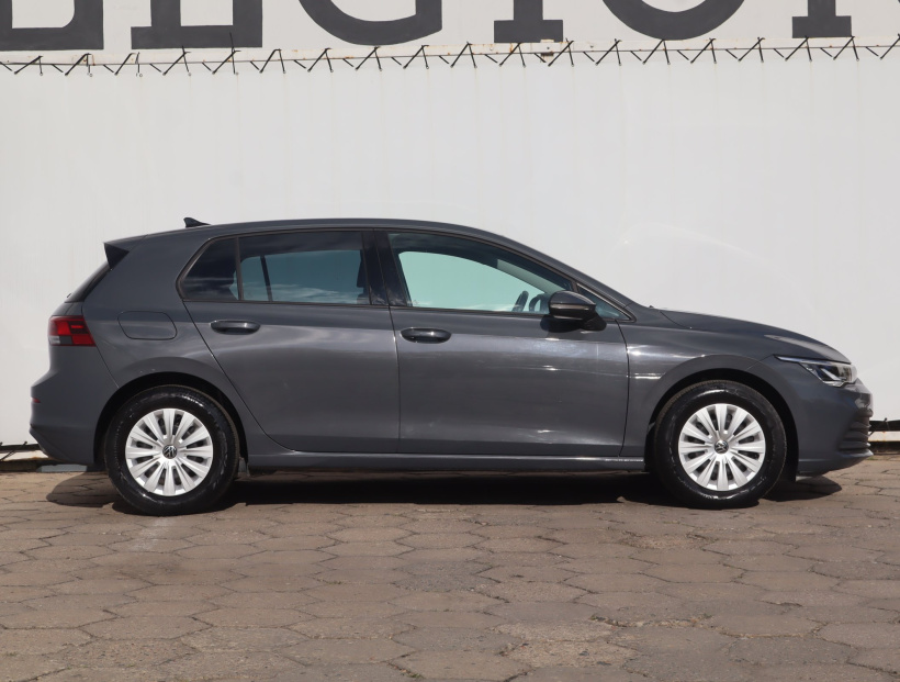 Volkswagen Golf, 2020