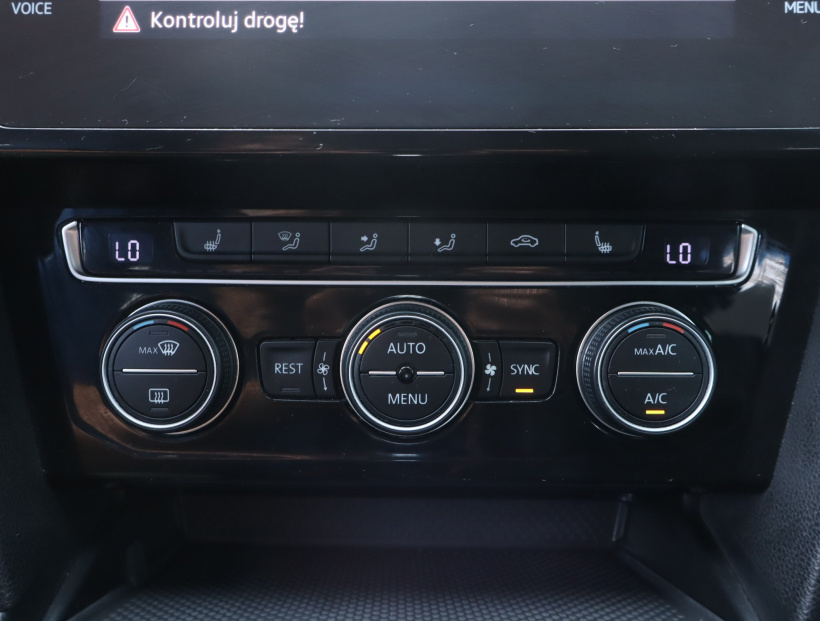 Volkswagen Passat, 2019