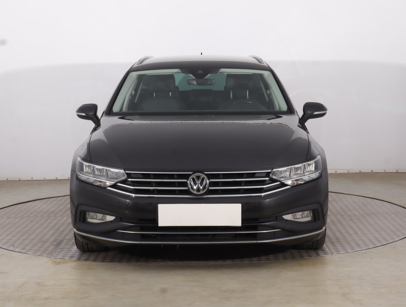 Volkswagen Passat, 2019