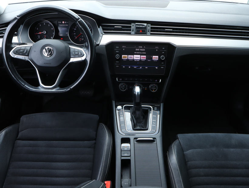 Volkswagen Passat, 2019