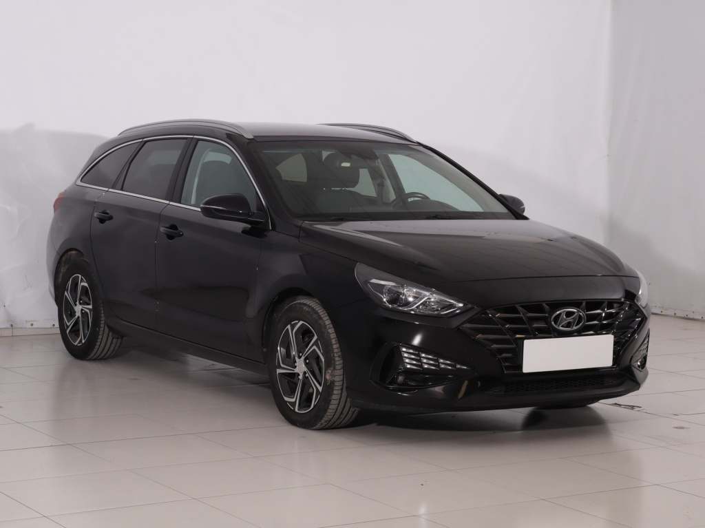 Hyundai i30, 2021