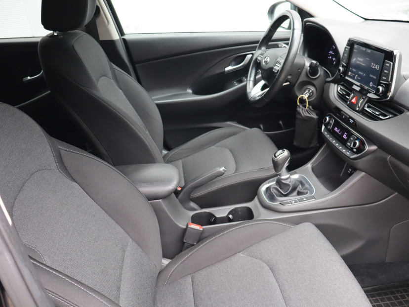 Hyundai i30, 2021