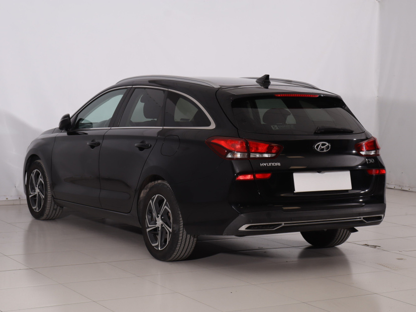 Hyundai i30, 2021