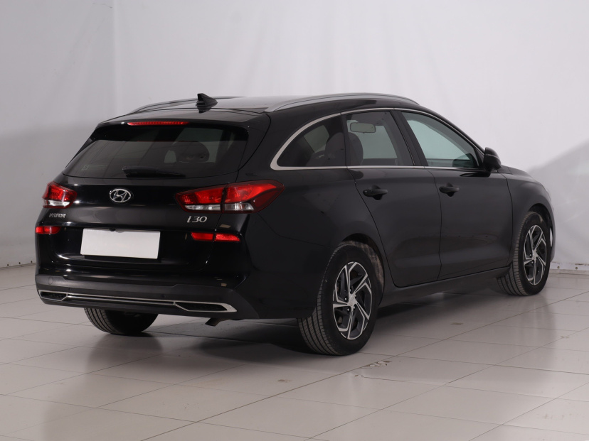 Hyundai i30, 2021