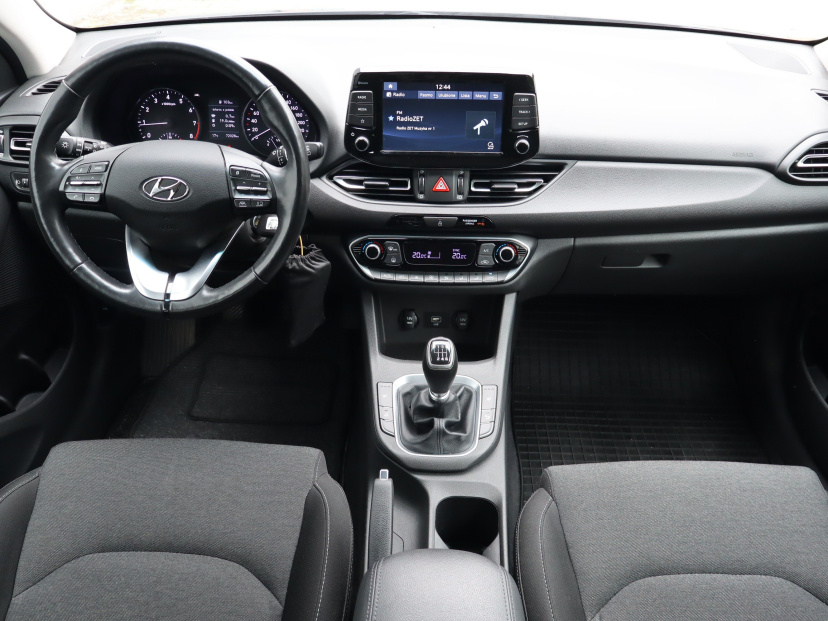 Hyundai i30, 2021