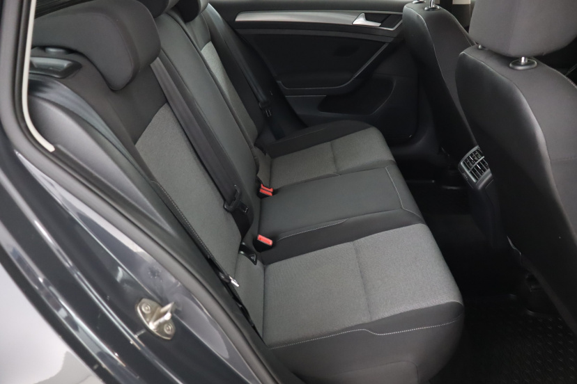 Volkswagen Golf, 2014
