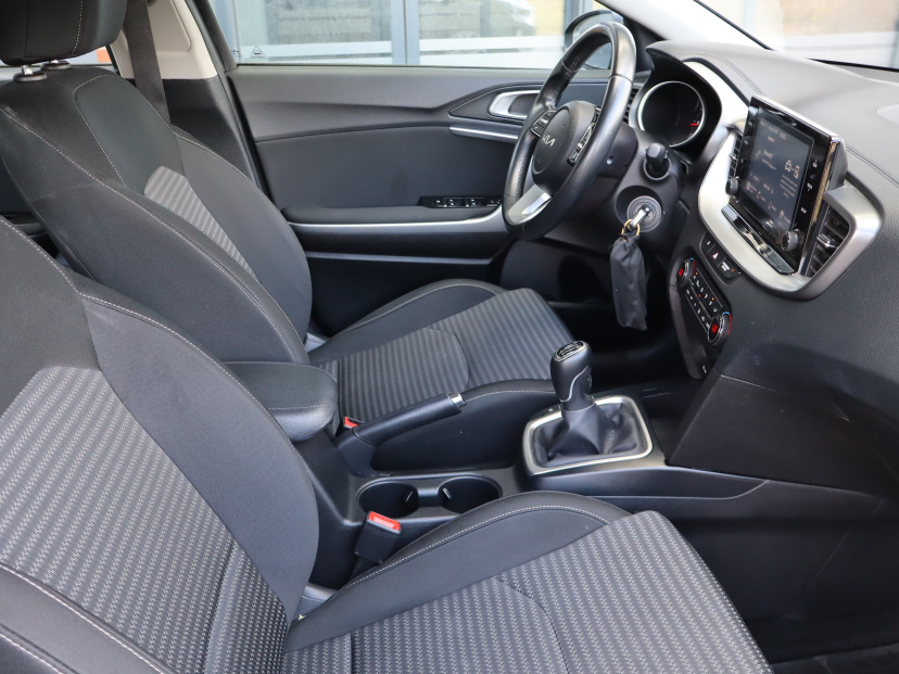 Kia Ceed, 2022