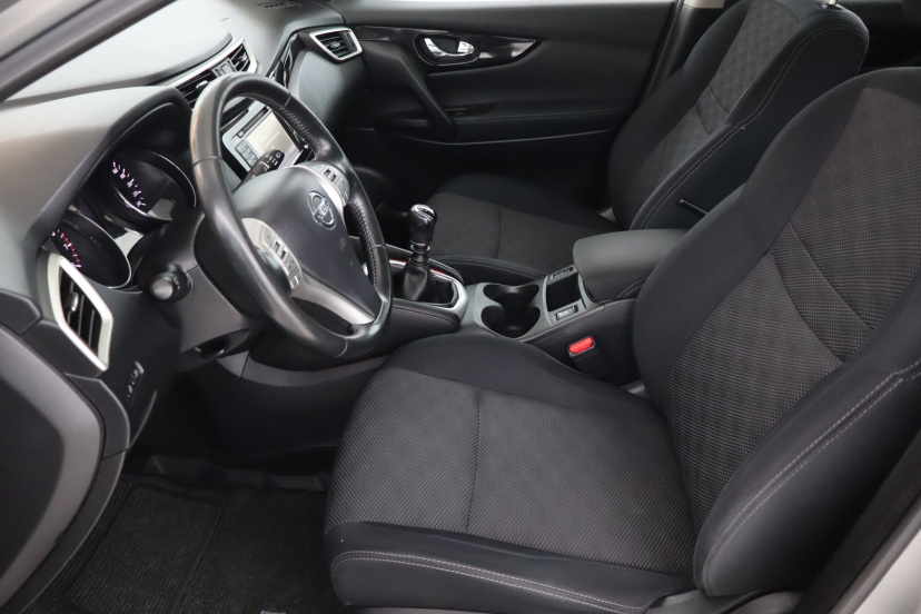 Nissan Qashqai, 2015