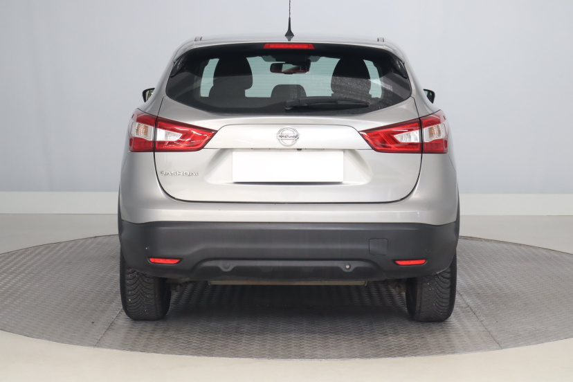 Nissan Qashqai, 2015
