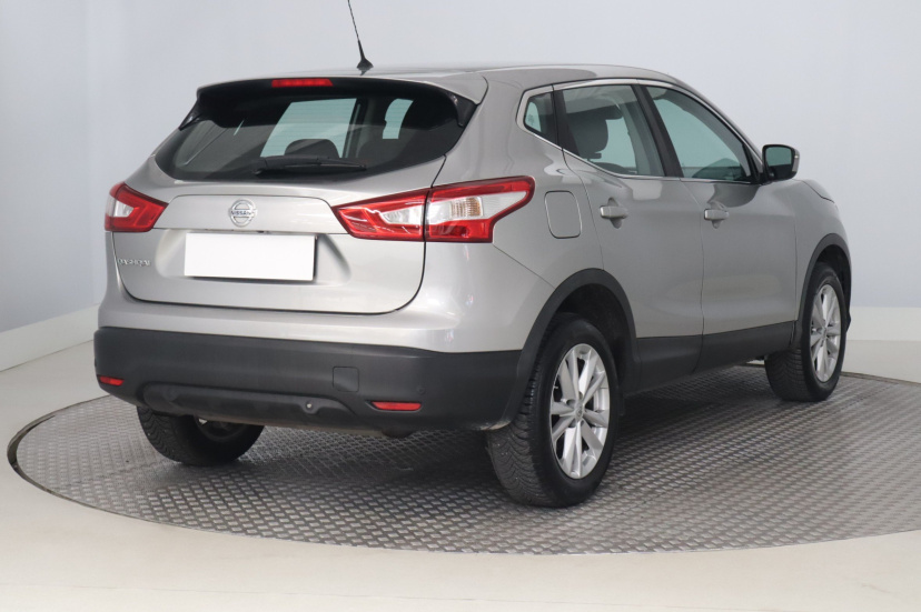 Nissan Qashqai, 2015