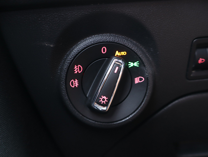 Seat Leon, 2015