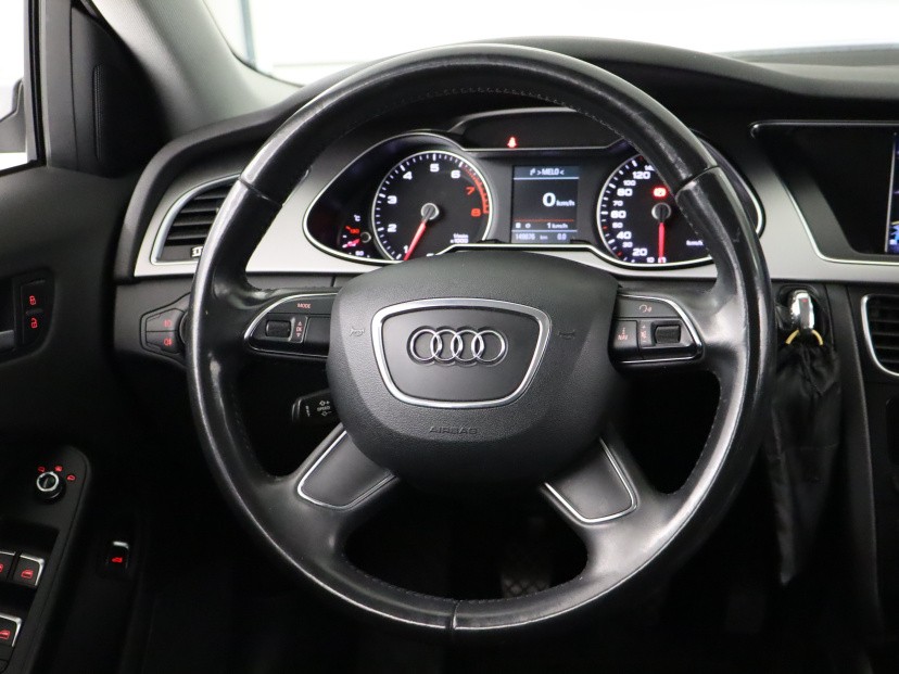 Audi A4, 2013