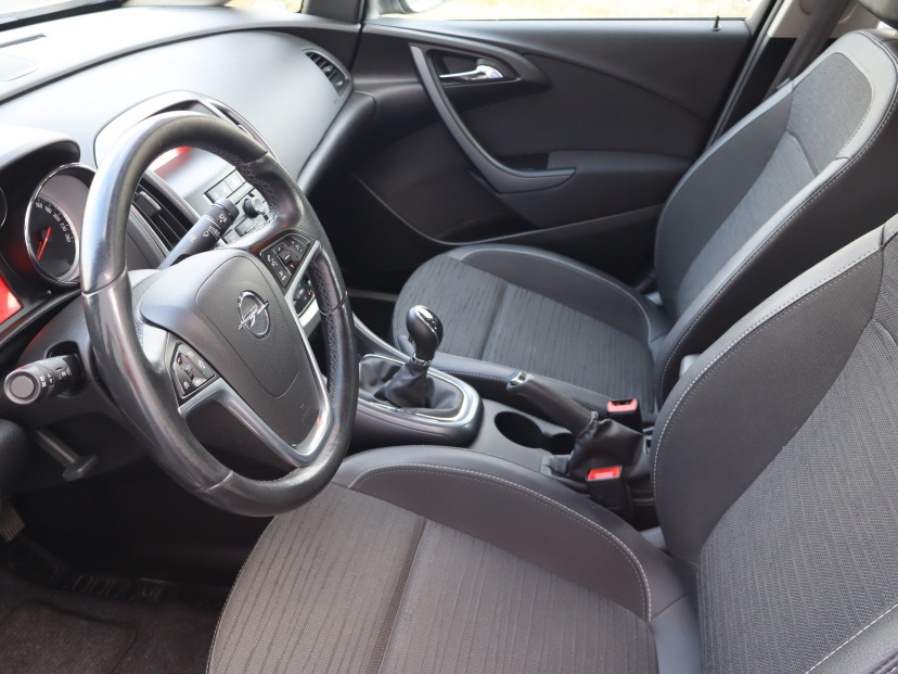 Opel Astra, 2017