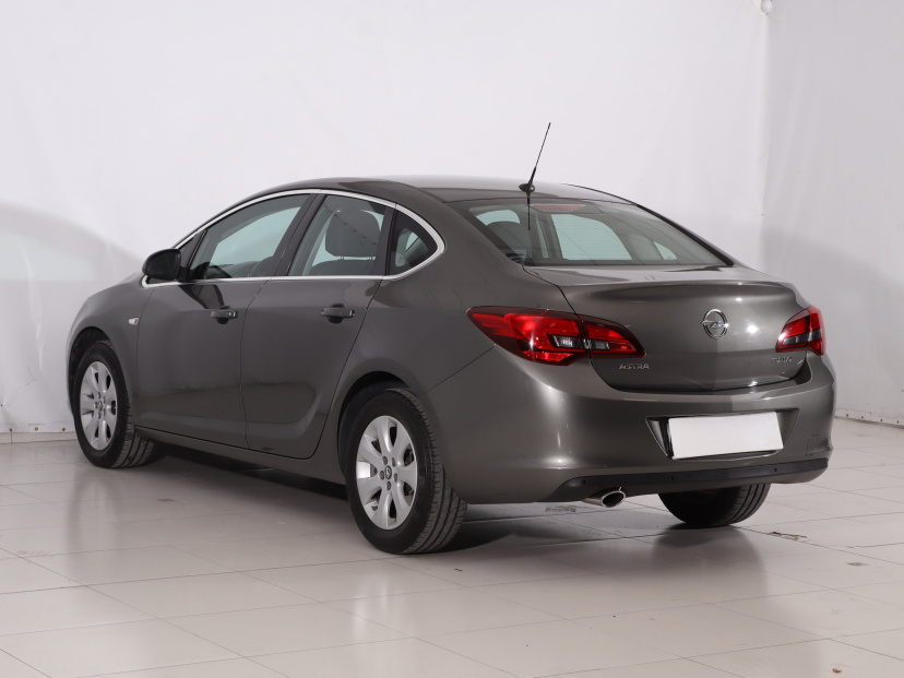 Opel Astra, 2017