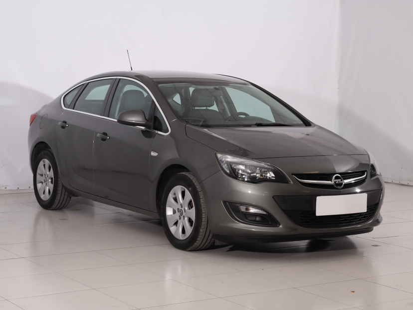Opel Astra, 2017