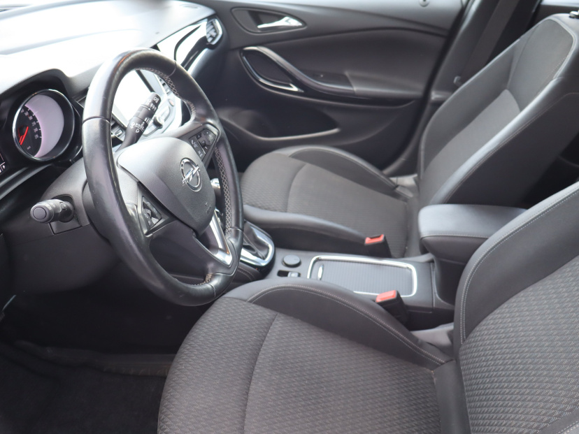 Opel Astra, 2017