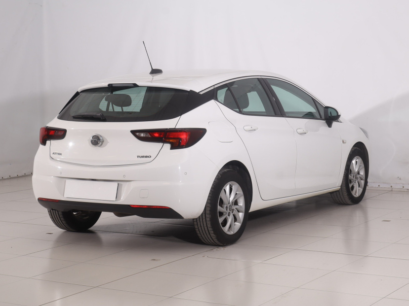 Opel Astra, 2017