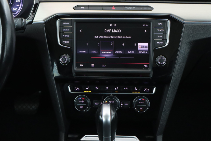 Volkswagen Passat, 2015
