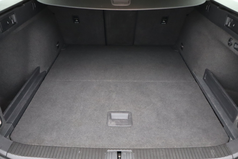 Volkswagen Passat, 2015