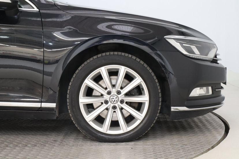 Volkswagen Passat, 2015
