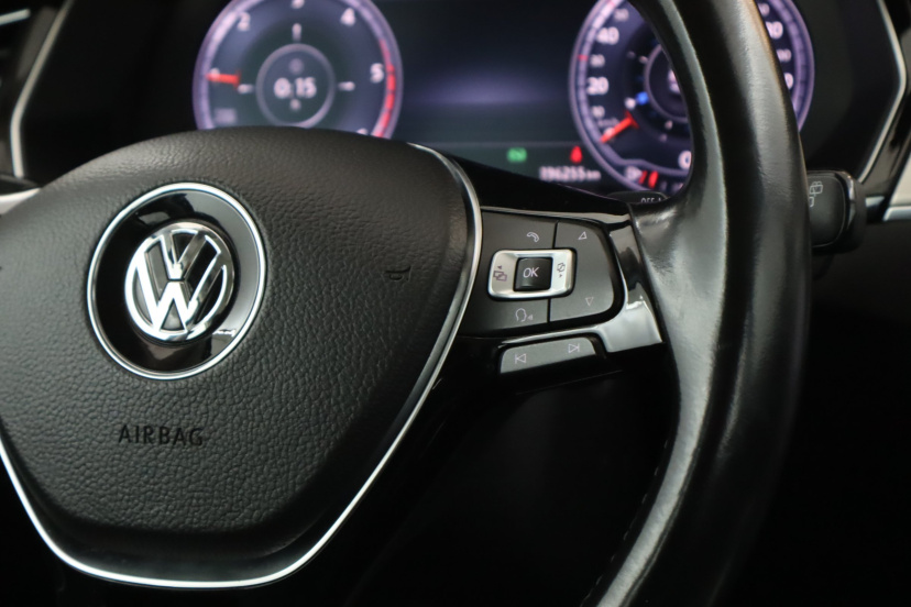 Volkswagen Passat, 2015