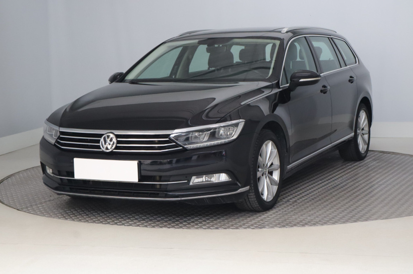 Volkswagen Passat, 2015