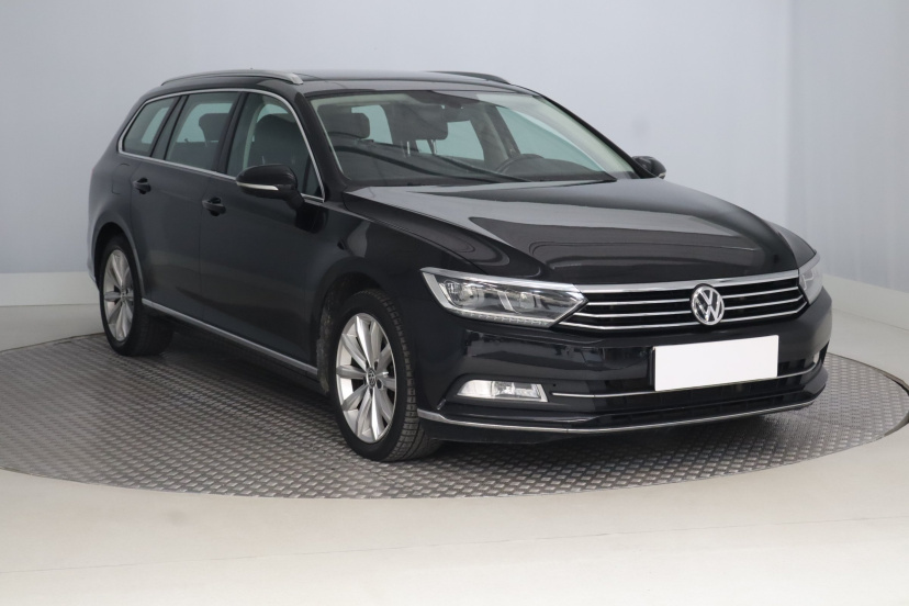 Volkswagen Passat, 2015