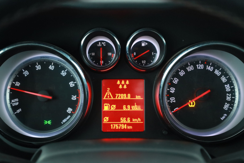 Opel Zafira, 2015