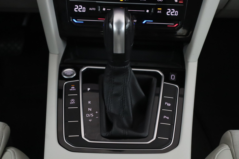 Volkswagen Passat, 2020