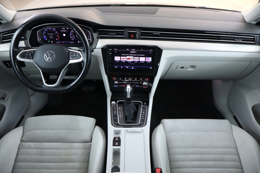 Volkswagen Passat, 2020