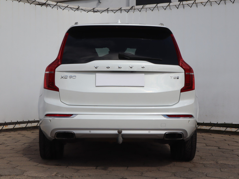 Volvo XC90, 2017