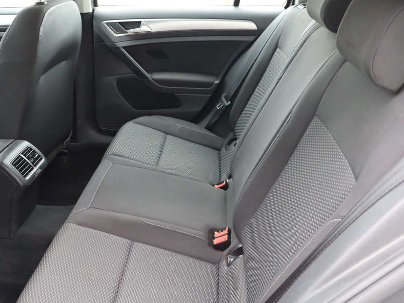 Volkswagen Golf, 2018