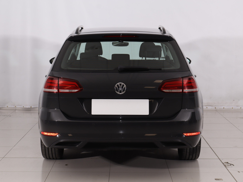 Volkswagen Golf, 2018