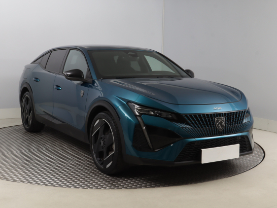 Peugeot 408 Hybrid 225