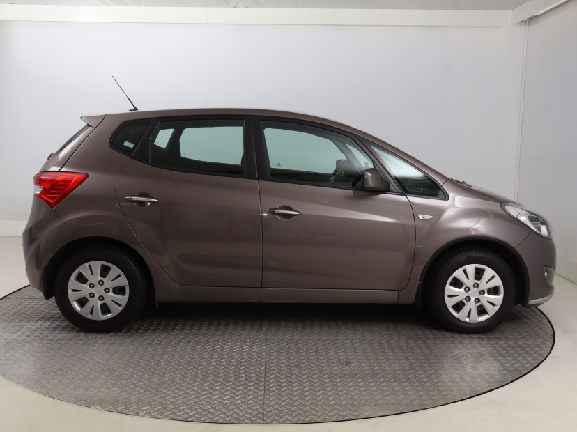 Hyundai ix20, 2015