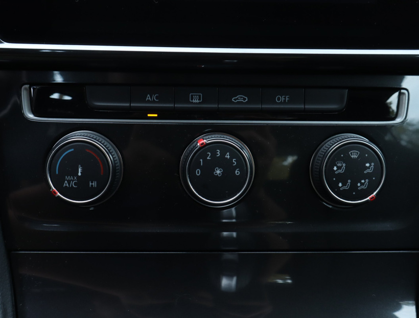 Volkswagen Golf, 2017