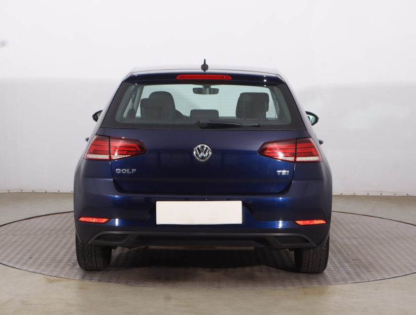Volkswagen Golf, 2017