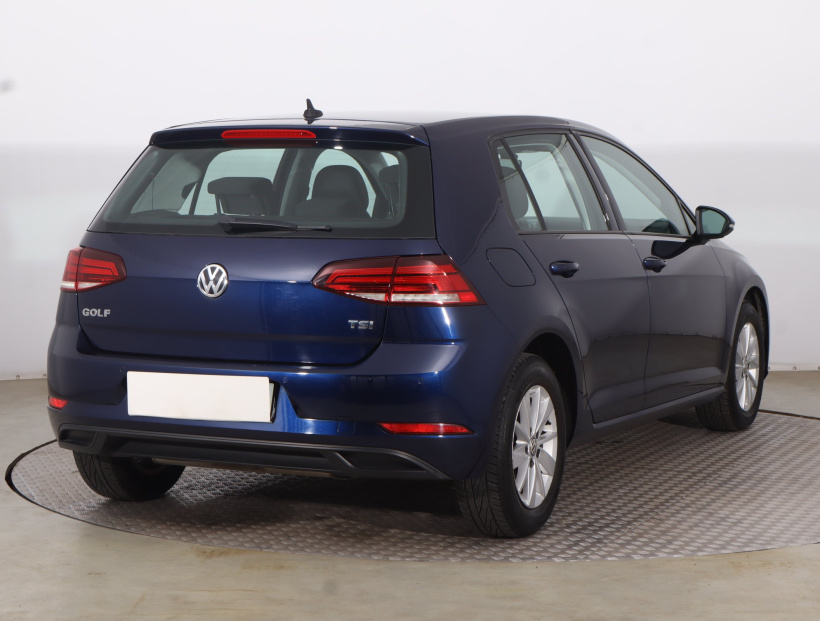 Volkswagen Golf, 2017