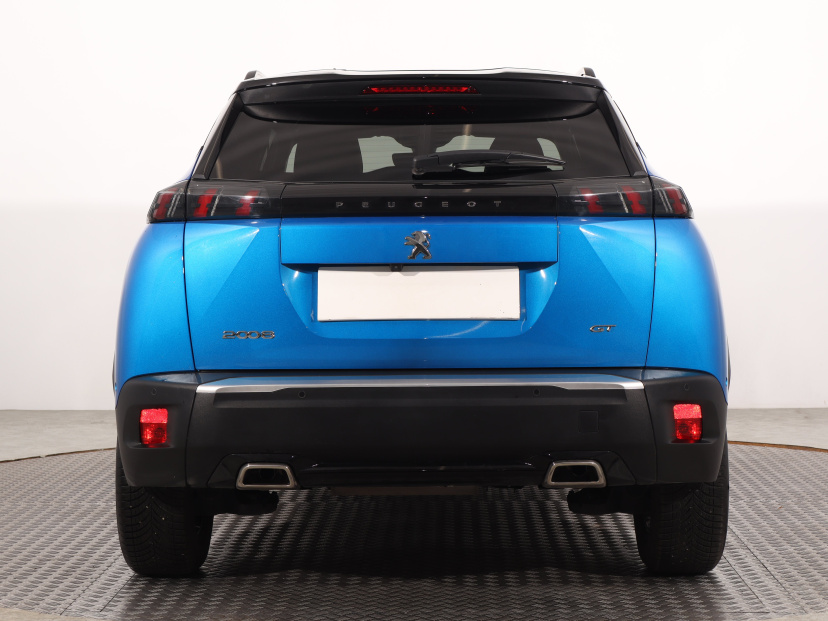 Peugeot 2008, 2021